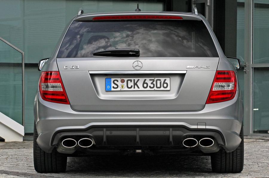  Mercedes-Benz C63 AMG Edition 507 2014 года  (фото 34 из 40)